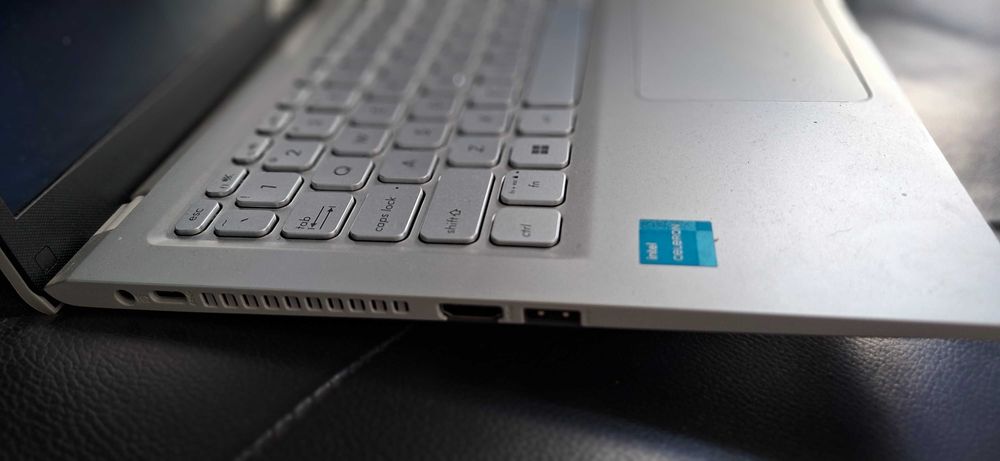 Лаптоп ASUS A516KA-EJ268, 15.6", Full HD