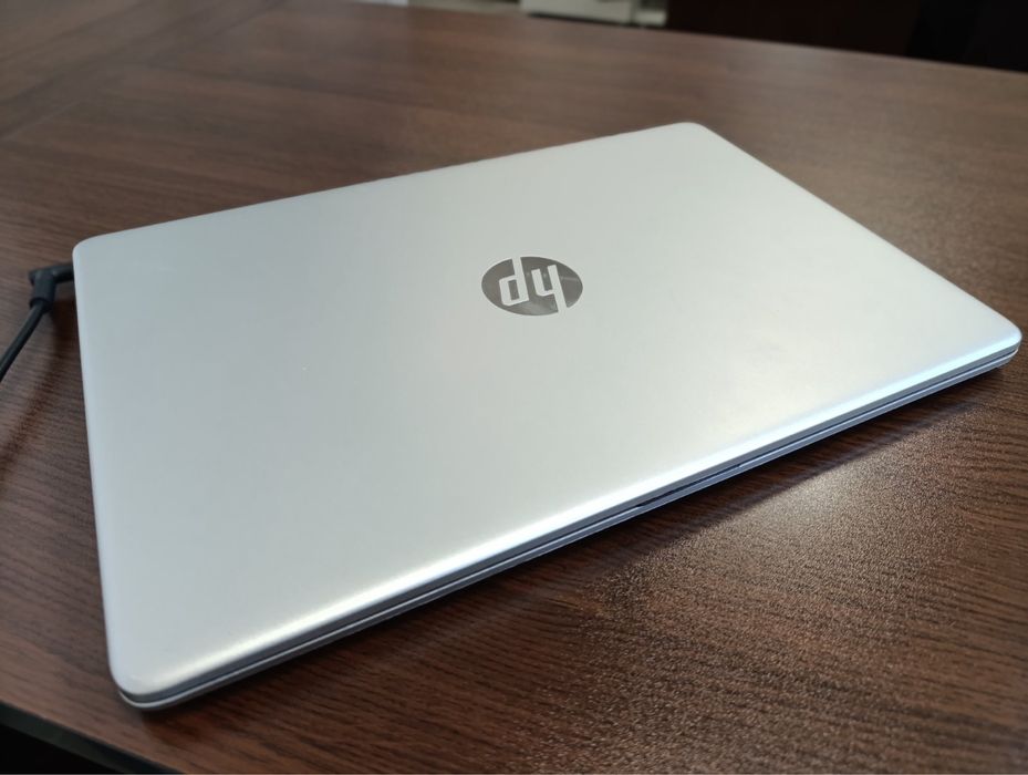 hp laptop 15s-fq3001nu