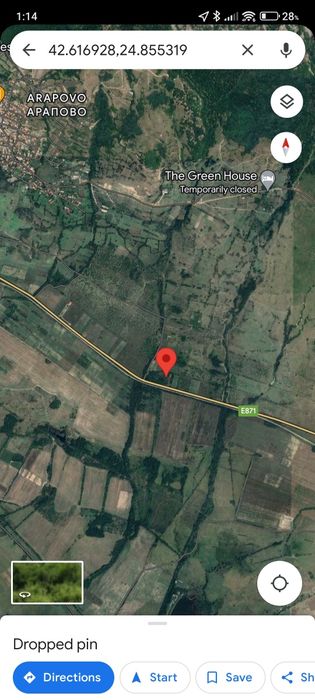 НИВА в Карлово на главен път Карлово-Бургас Е871