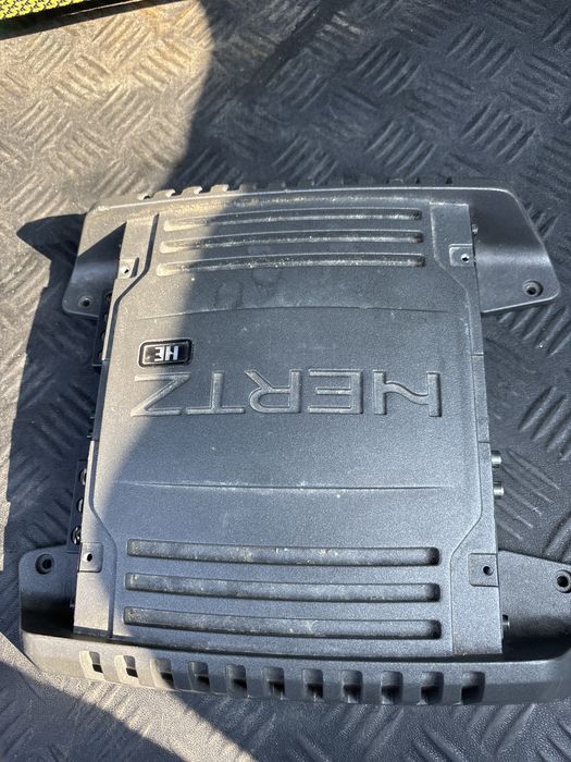 Amplificator hertz mono 800w rms