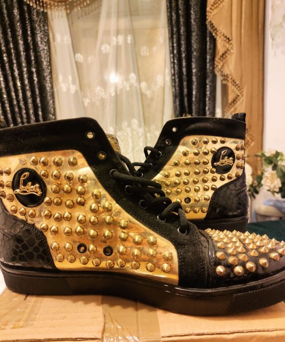 Adidași Christian loubotin 43