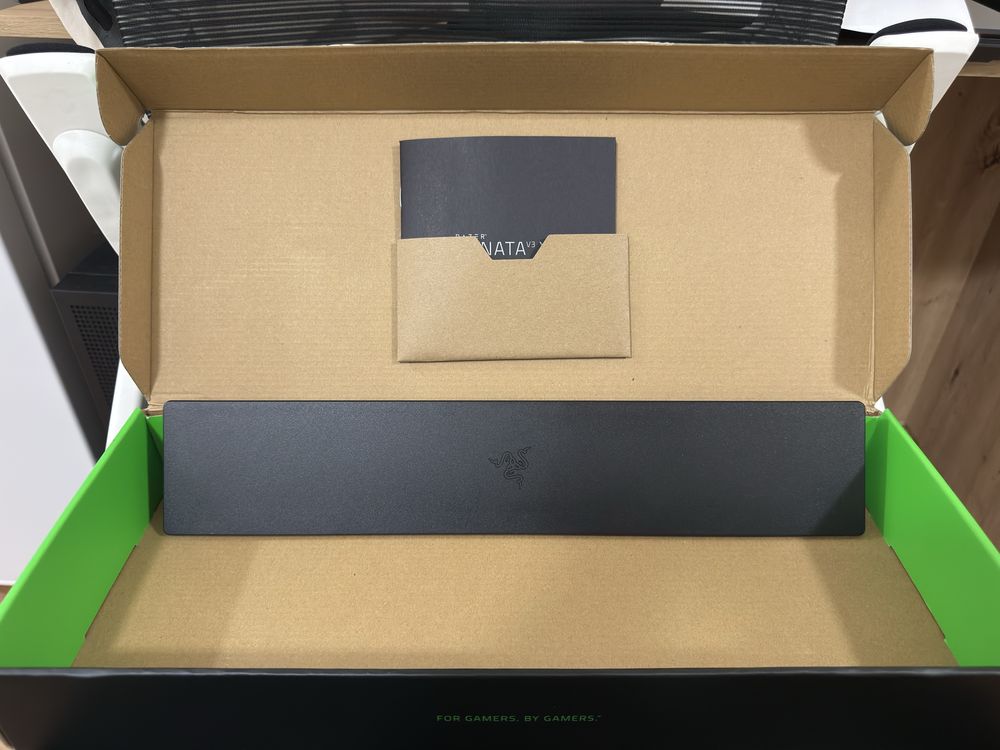 Клавиатура Razor Ornata V3 X