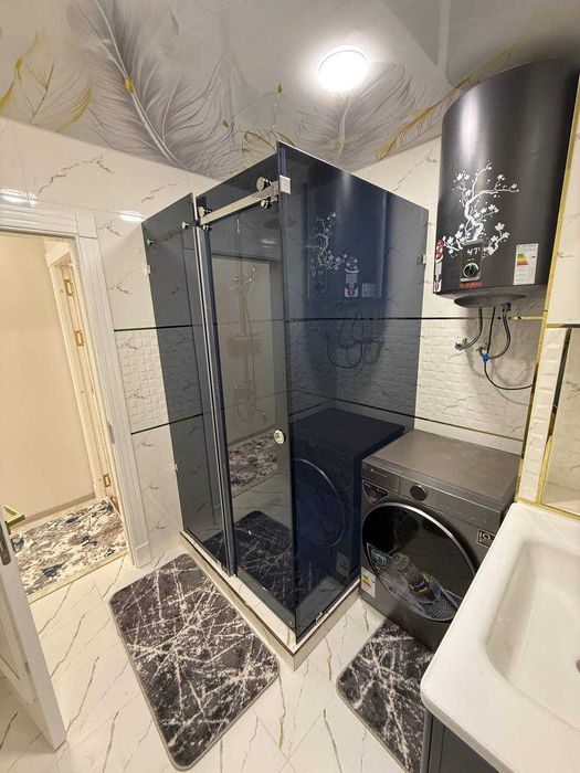 4х комнатная квартира на 7 этаже 108кв/м, в Самарканде