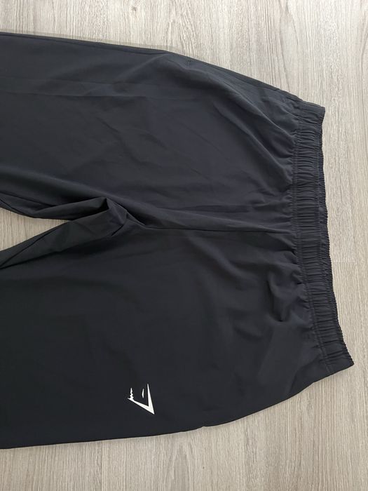 Gymshark Arrival Woven joggers мъжко долнище