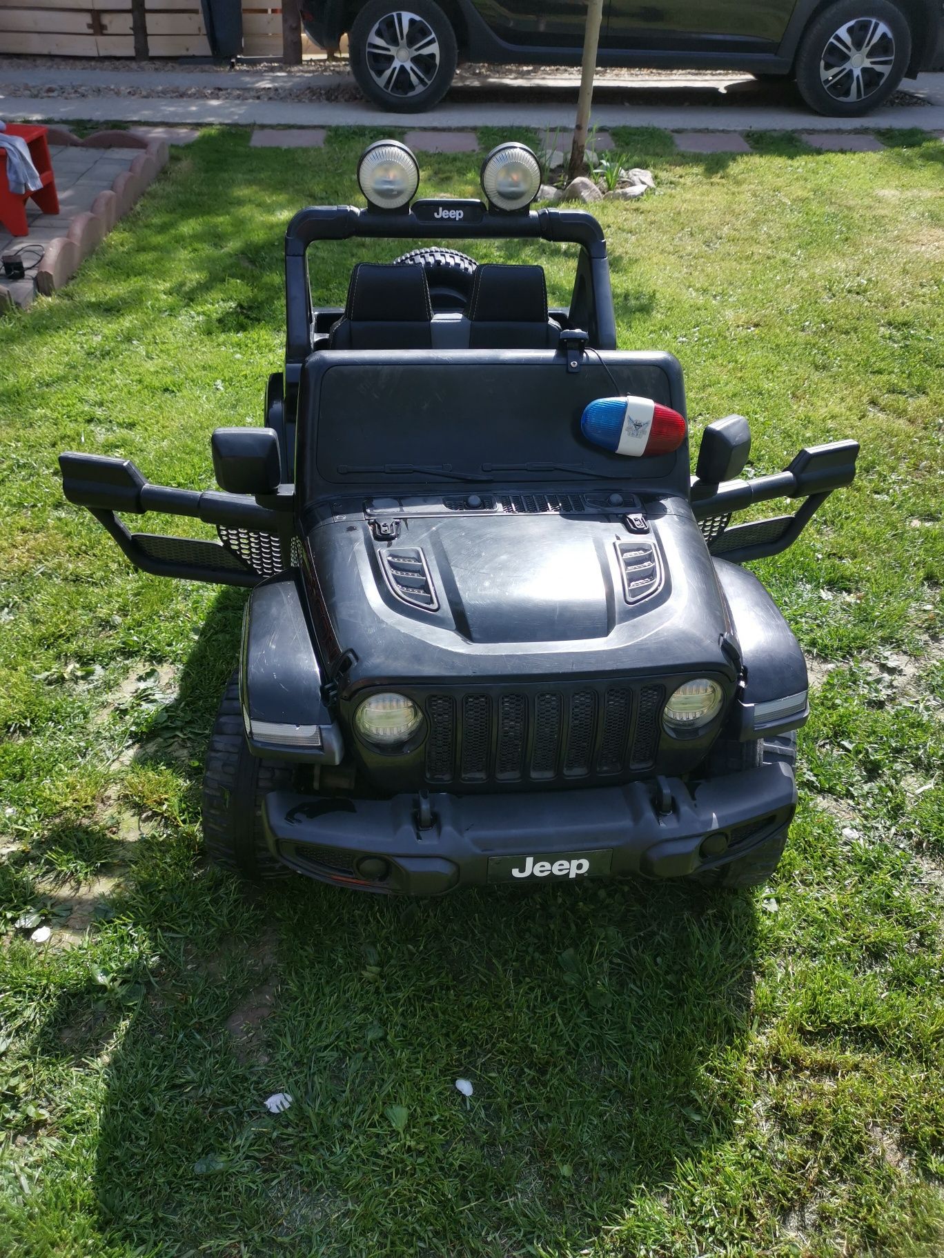 Masinuta electrica Jeep 4x4 copii