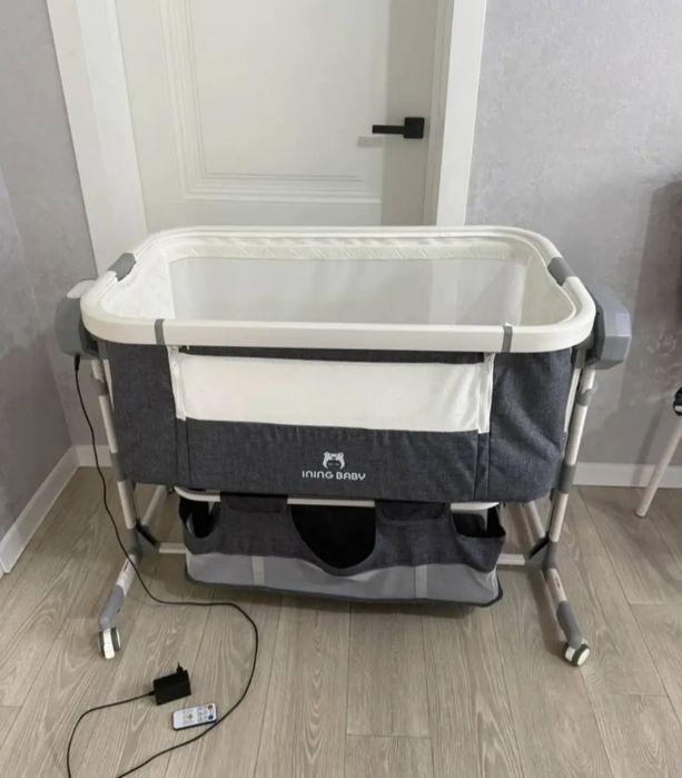 Кровать шезлонг сатылады.