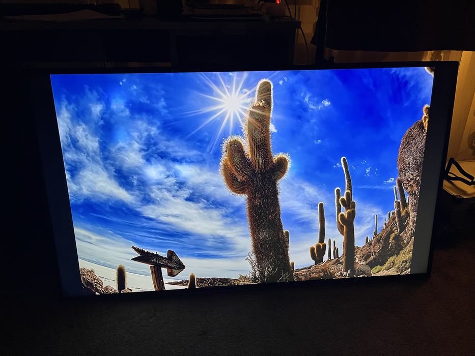 Vând televizor Samsung 55” – Model UE55JUG6400W