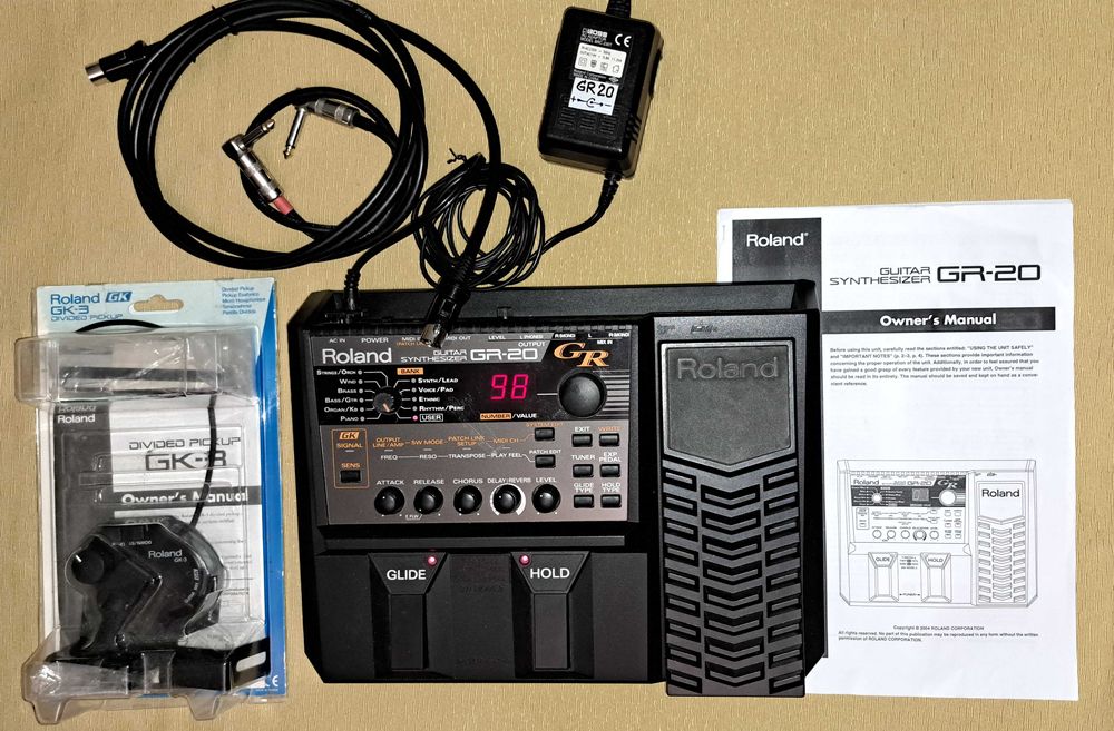 Vand Procesor Roland GR-20 cu accesorii