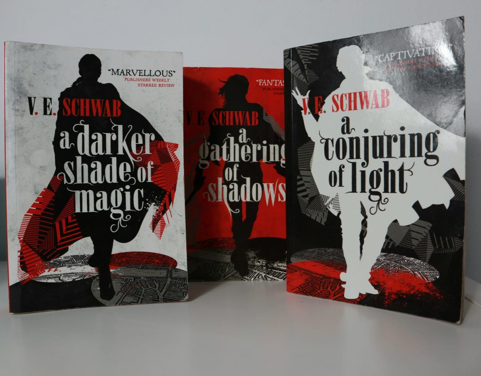 Carte în limba engleză V.E. Schwab The Shades of Magic