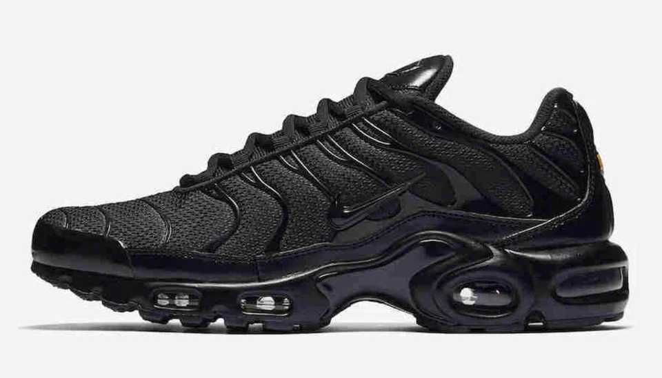 Nike Air Max TN Triple Black