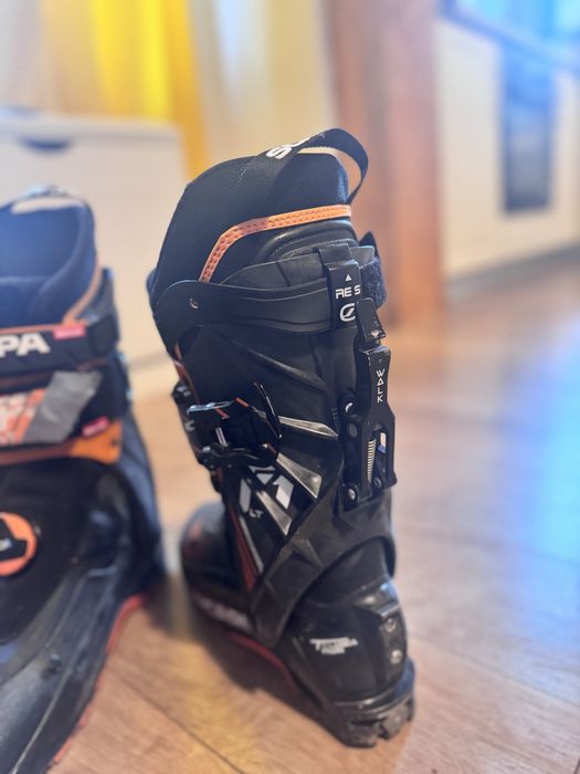 Clapari schi de tură SCARPA F1 LT 26cm