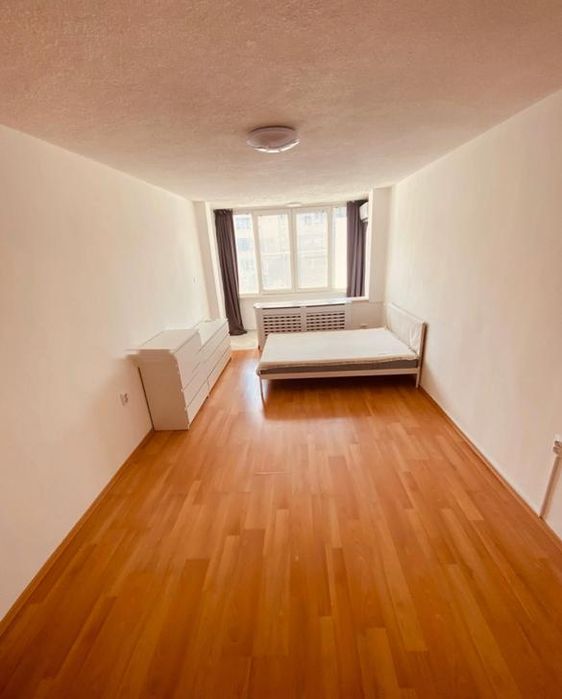 Дава се под наем Двустаен апартамент в София, Център - 55 кв.м за 500 € - Снимка #4