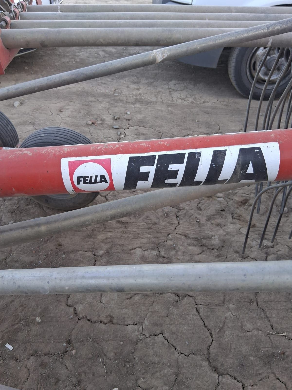 Greblă FELLA  2016