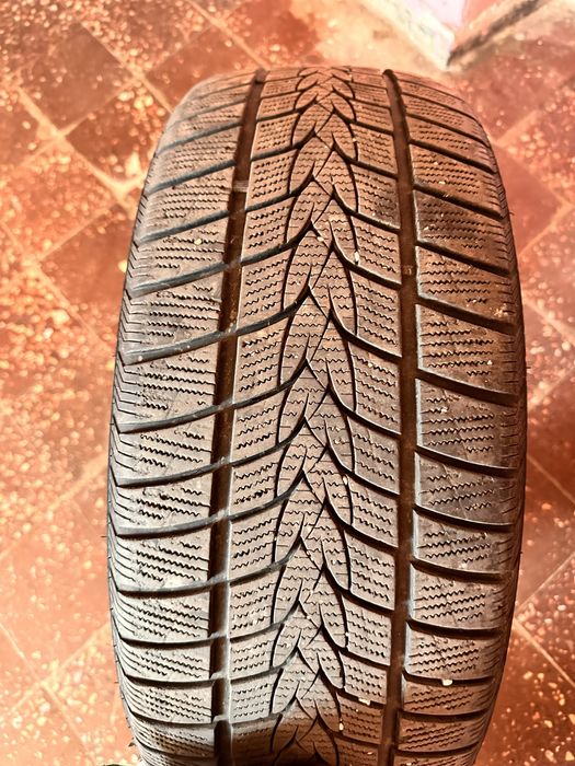 2 ancelope 19’ 255/40/19 si 225/45/19