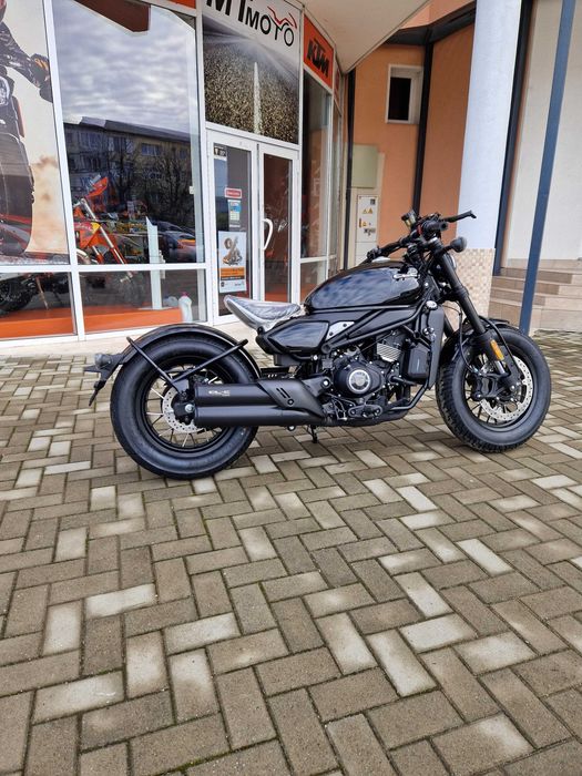 CF Moto CL-C 450 Bobber