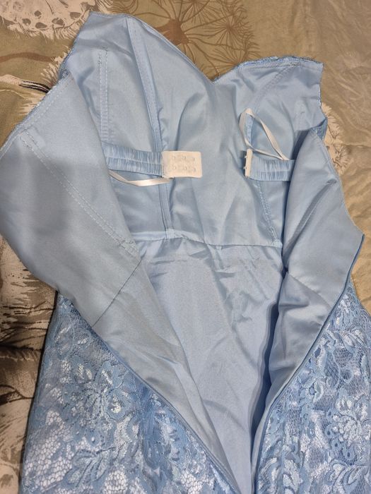 Нежна нова официална рокля S/XS  размер