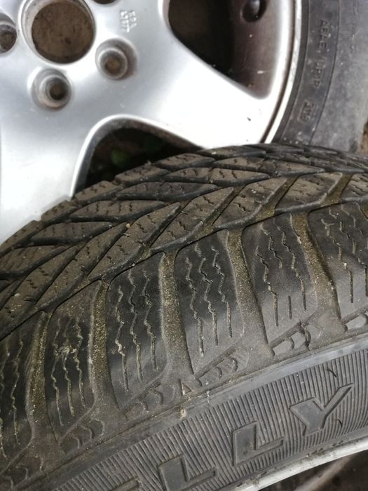 4 Roti iarna cu jante Aluett aliaj 195/65 R15 Kelly GoodYear Golf Audi