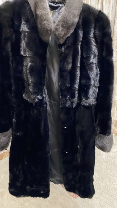 Норковая шуба, шапка в подарок