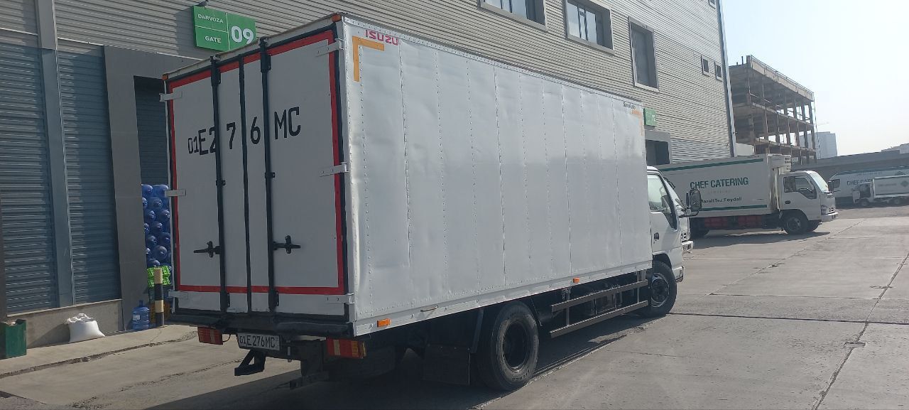 Isuzu sotiladi srochniy