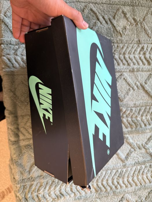 Jordan 1 high og glow green