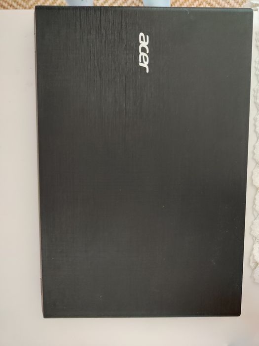 Vand laptop Acer i3