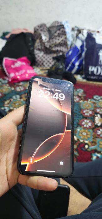 Iphone Xr 64gb sotiladi
