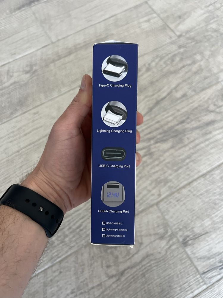 Încărcător Auto Fast Charging cu 2 Cabluri Retractabile iphone USB-C