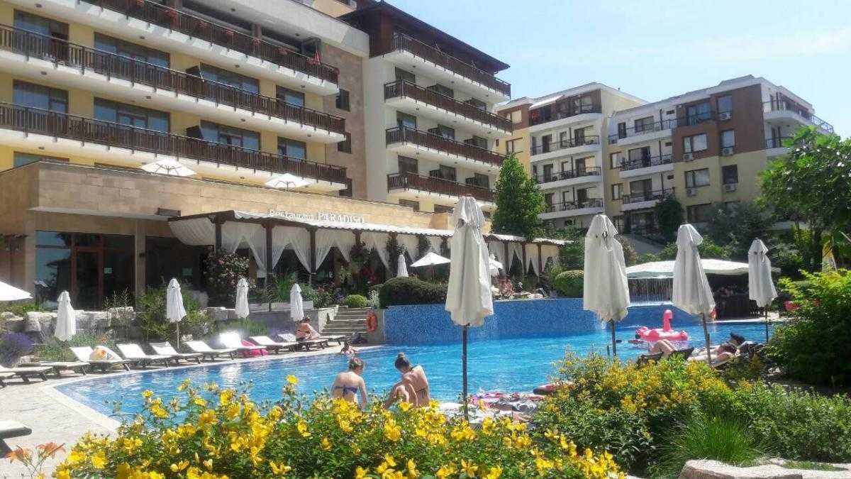 Продава се Тристаен апартамент в Свети Влас - 83 кв.м за 1543 €/кв.м - Снимка #13