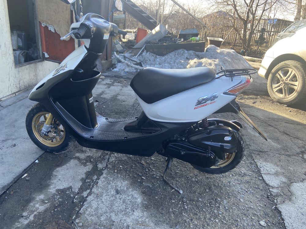 Продам японский скутер Honda dio z4