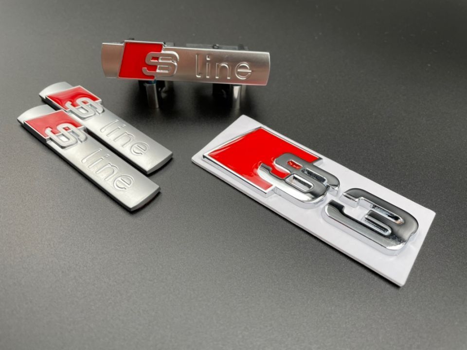 Set embleme Audi S3 gri / roșu
