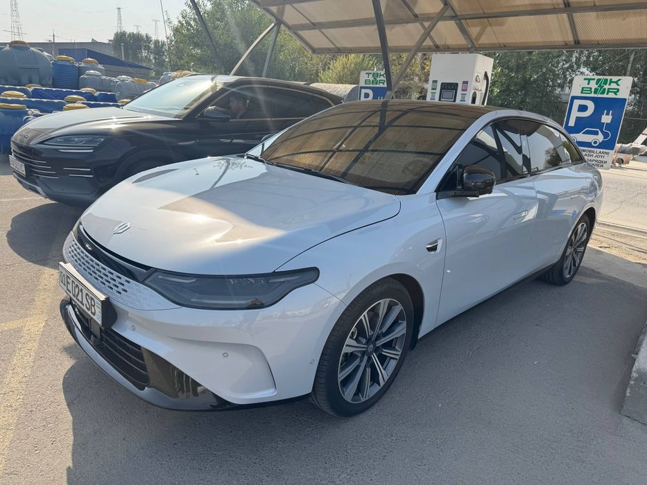 Leapmotor C01 full hybrid. export variant  
rangi reriy narda grey 202