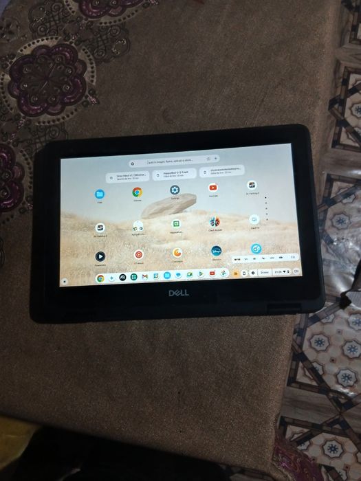Vând chromebook 3100 2-in-1