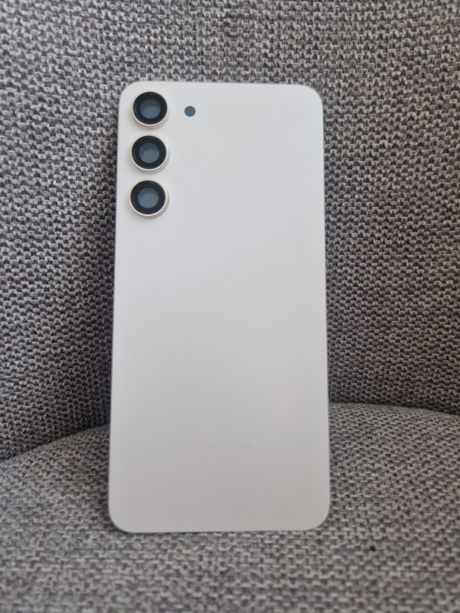 Capac Samsung S23 plus