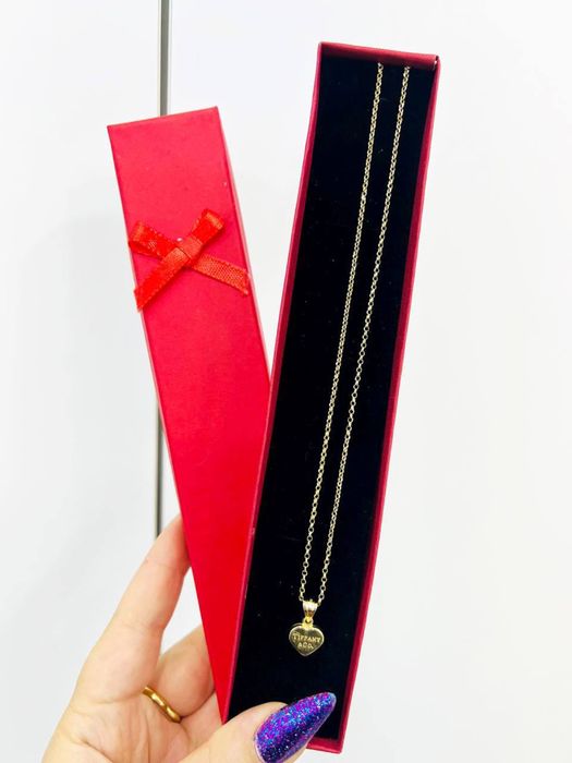 Золотая красивая цепочка буква) Золото 585 есть доставка.