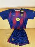 Tricou copii FC Barcelona, 11-12 ani, NOU, set cu pantaloni scurti