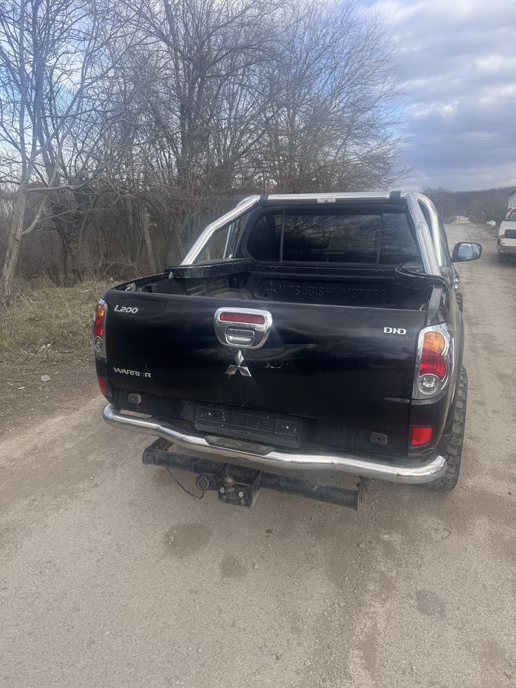 Mitsubishi L200 ‼️на части‼️