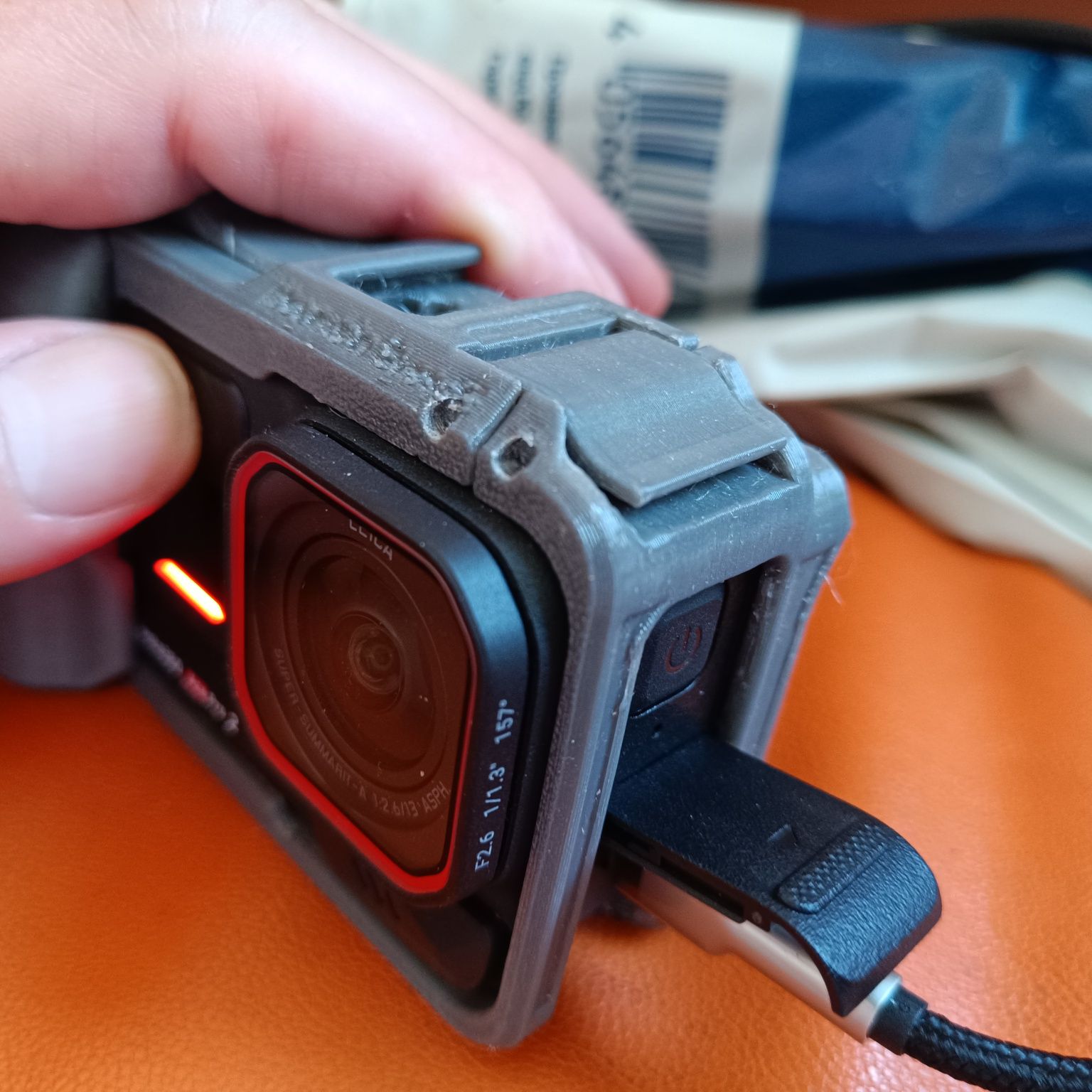 Insta360 Ace PRO2 cage
