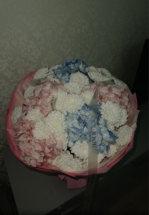 Свежий большой букет