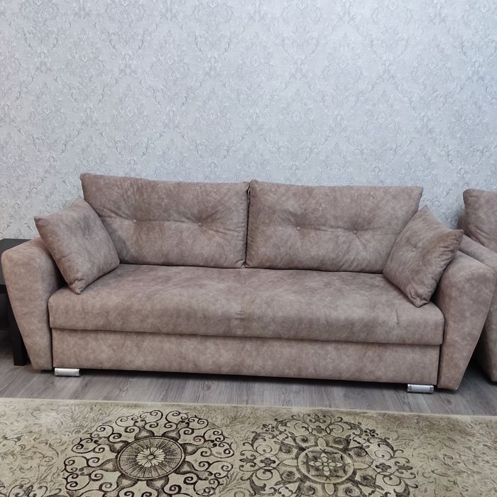 Продаётся два комплекта дивана с креслом