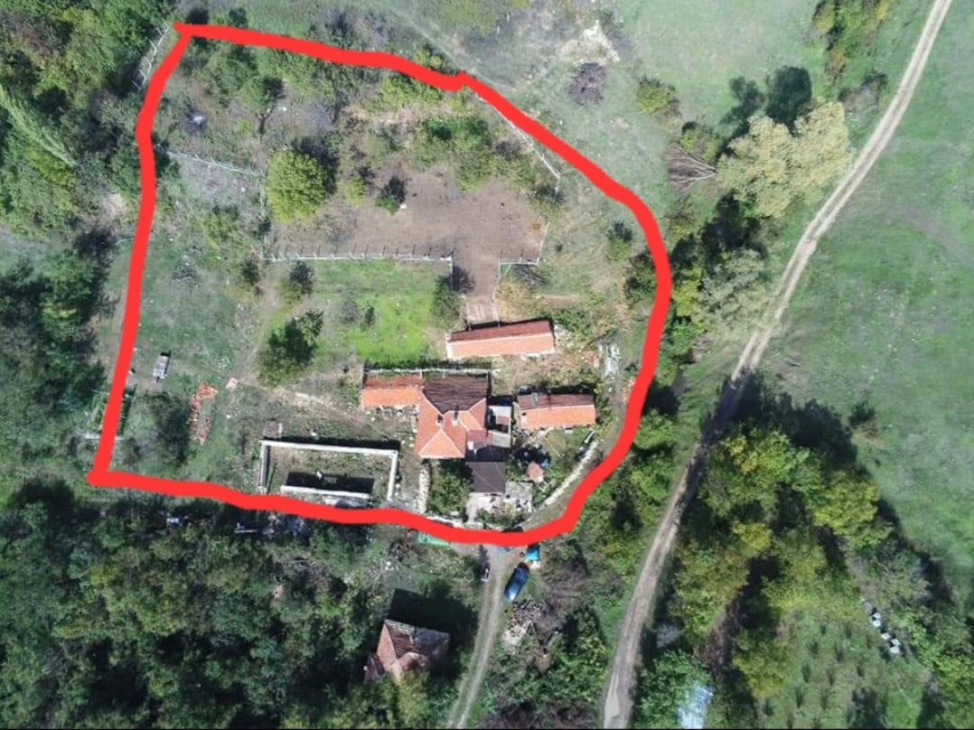 Къща в село Раклица
