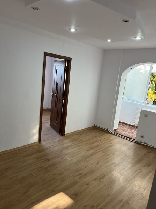 Apartament 2 camere etaj 2