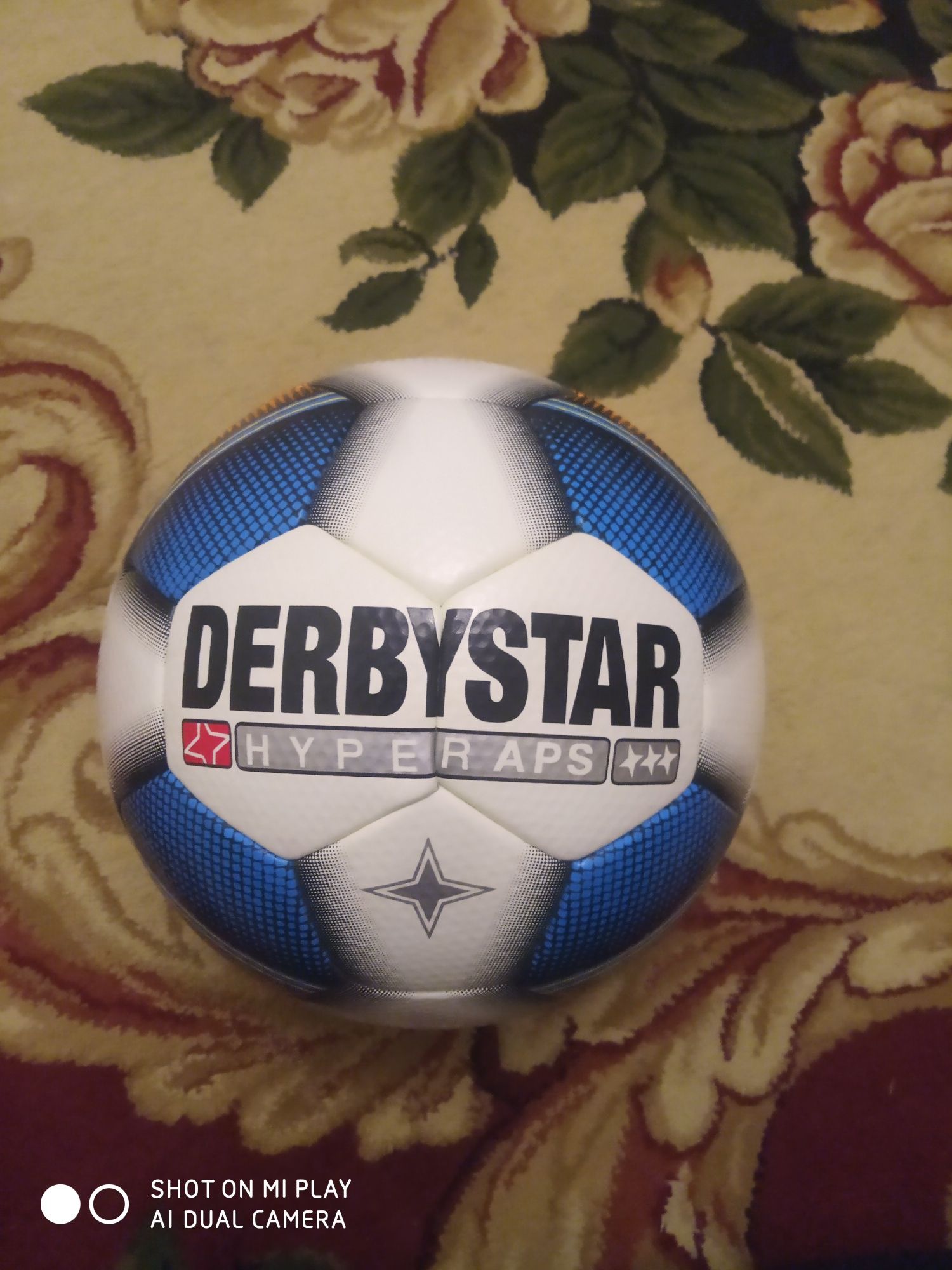 Derbystar Hyperaps