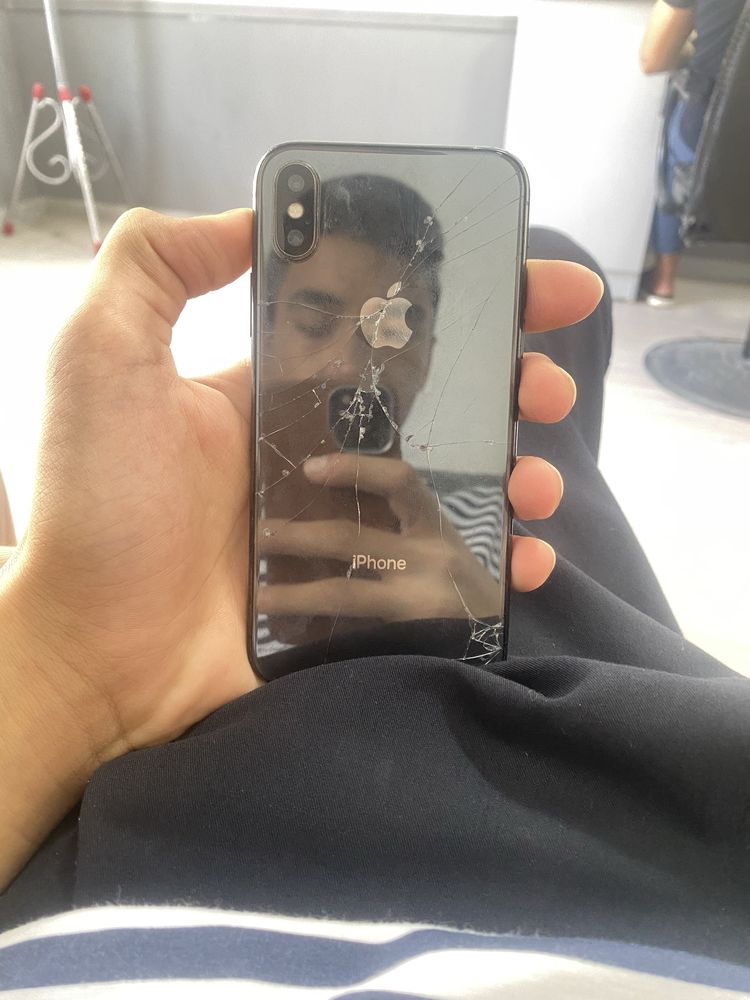 iPhone X sotiladi
