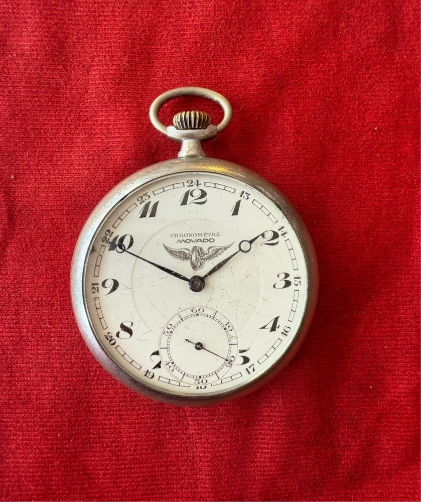 Джобен часовник Movado
