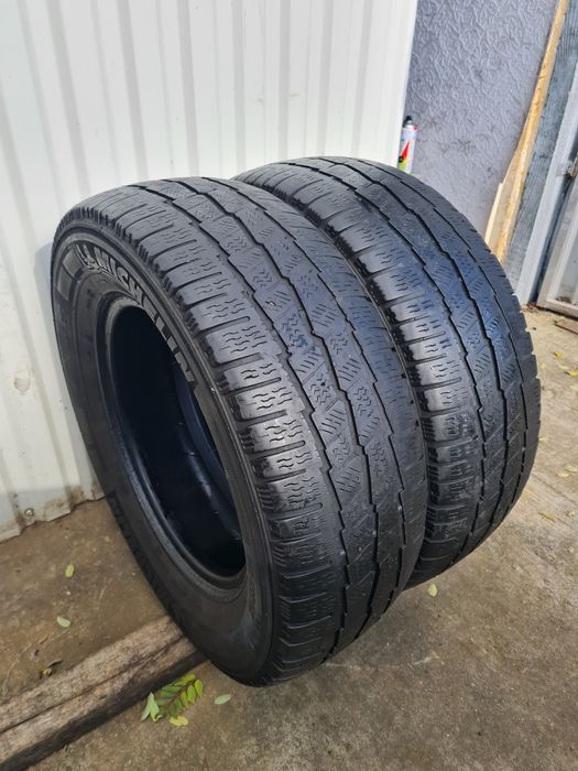 2 Anvelope de iarna *235/65R16C*Michelin*LICHIDARE STOC*75 Lei Buc*