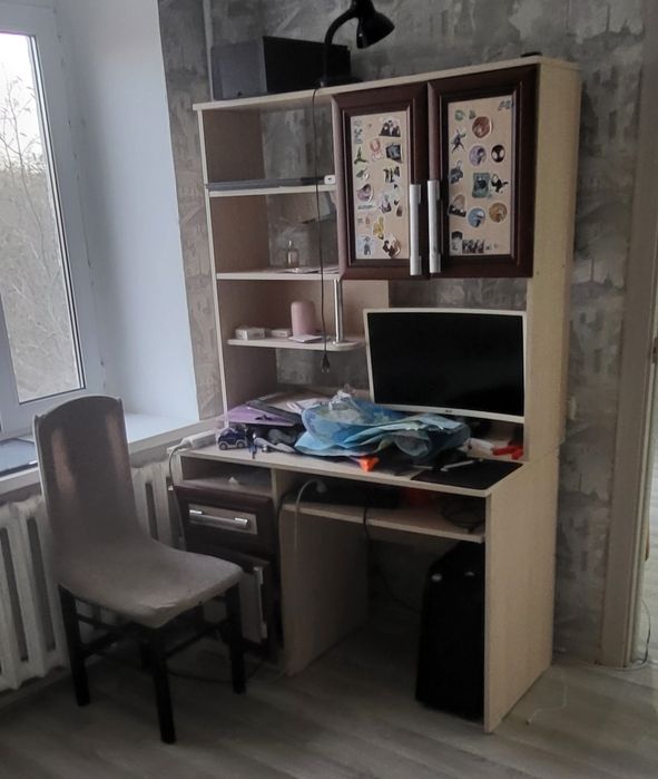 Компьютерный стол