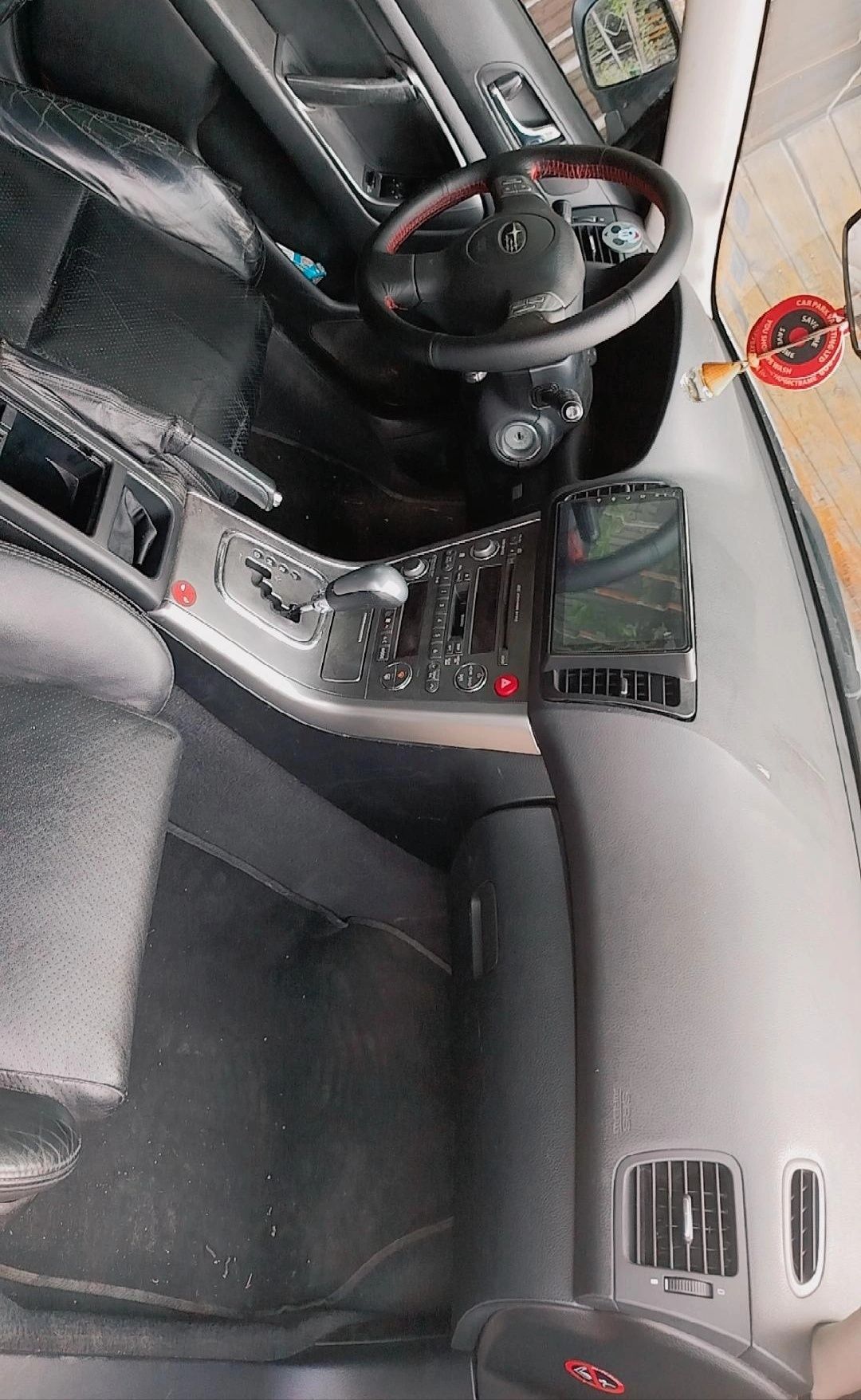 Subaru Legacy 3.0 бензин