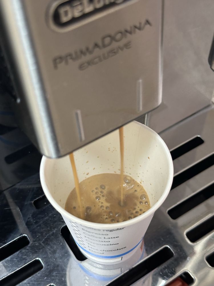Expresor cafea DeLonghi PrimaDonna EXCLUSIVE 6850 6900