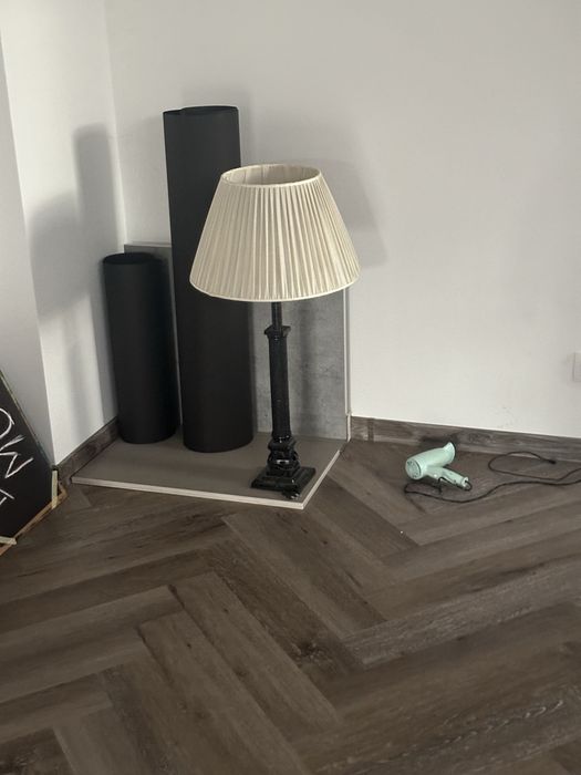 Наличен ! Дизайнерски лампион !