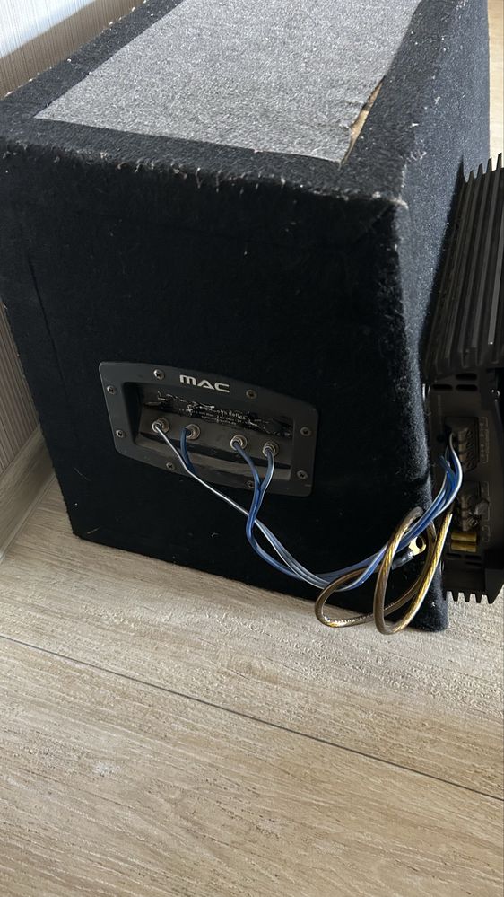 Саббуфер Mac Audio